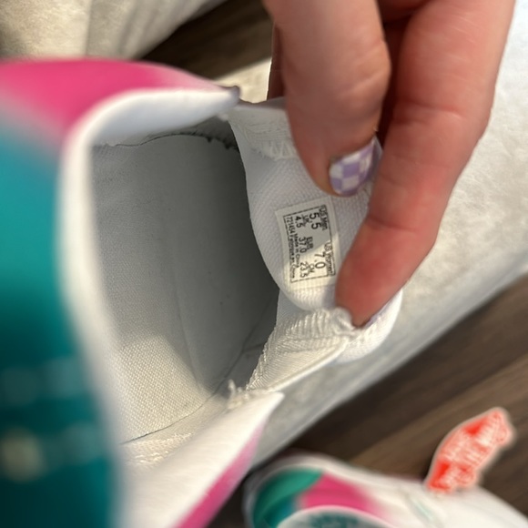 VANS slip-ons - Picture 5 of 5